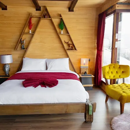 Amazena Hotel *